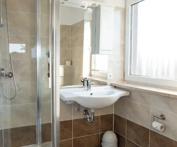 Апартаменти Appartementhaus Badria *