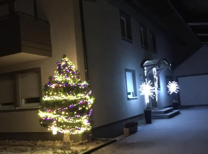 Апартаменти Appartementhaus Badria *